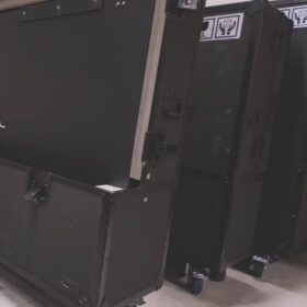 パナソニック　TH-75EQ1J用ケース